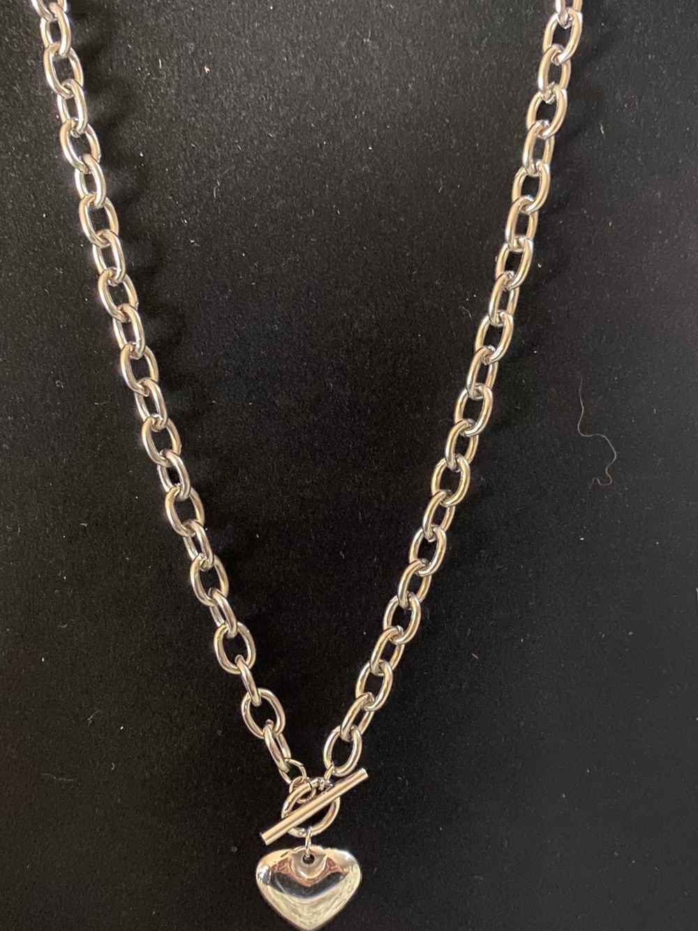 Stainless Steel Heart Toggle Chain Necklace - Women Jewelry - Picture 5 of 5